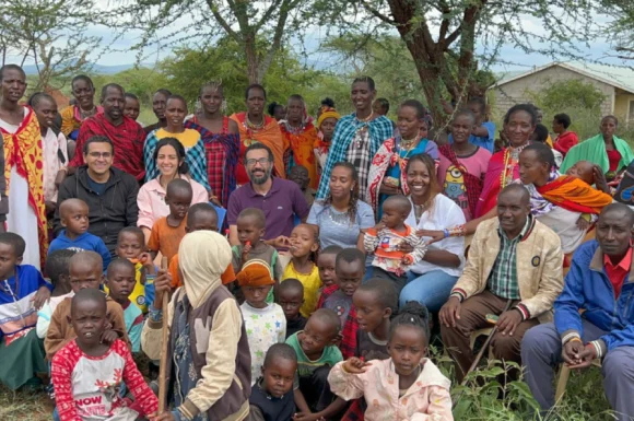CRK-NGO medical campaign with Maasai community in rural Kenya providing healthcare outreach and support-NGO gallery Africa